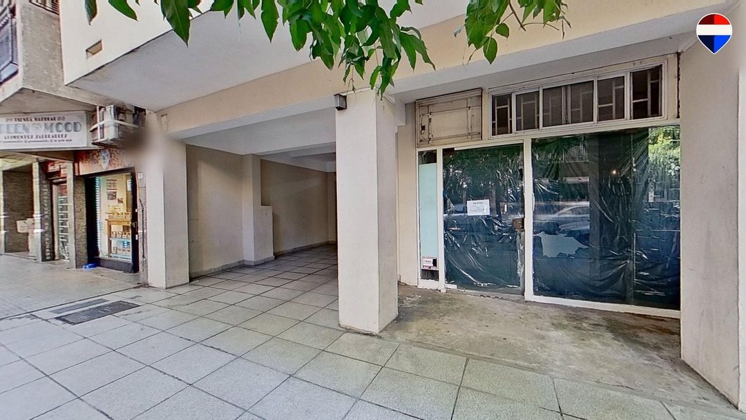 VENTA LOCAL EN ZONA MUY COMERCIAL DE CABALLITO