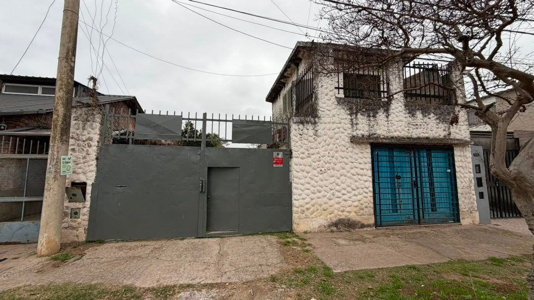 VENTA/PERMUTA GALPON CON OFICINA