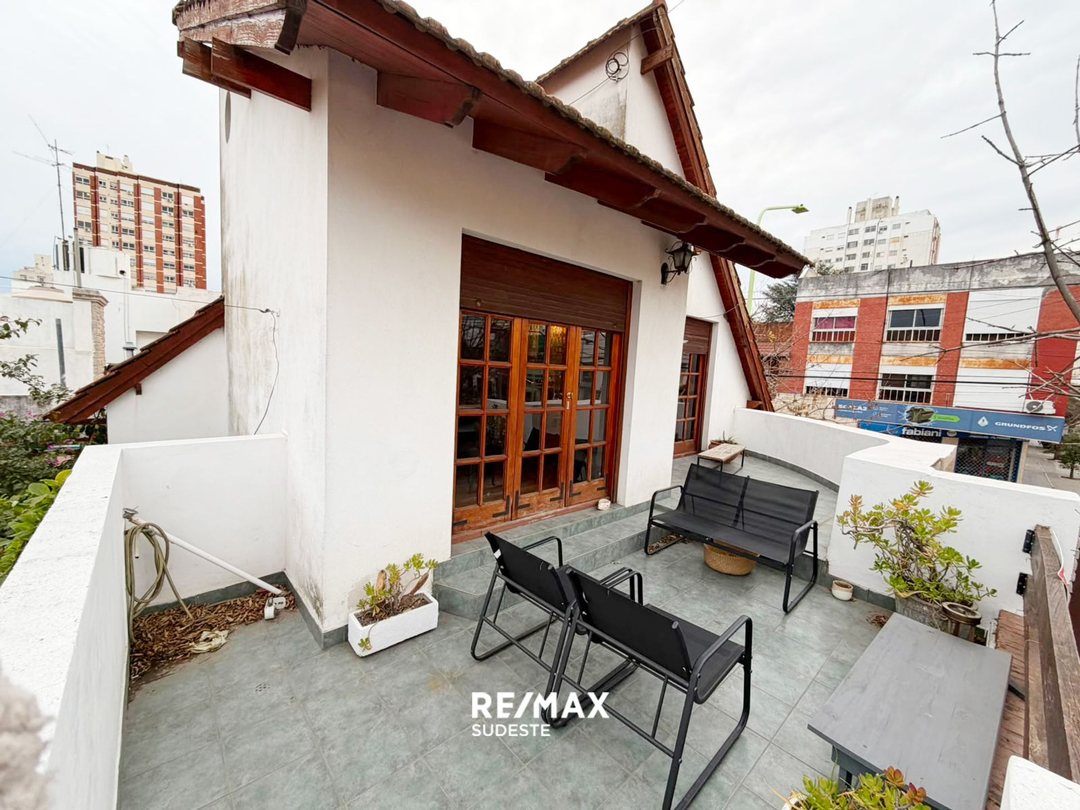 Casa Belgrano y Vespucio