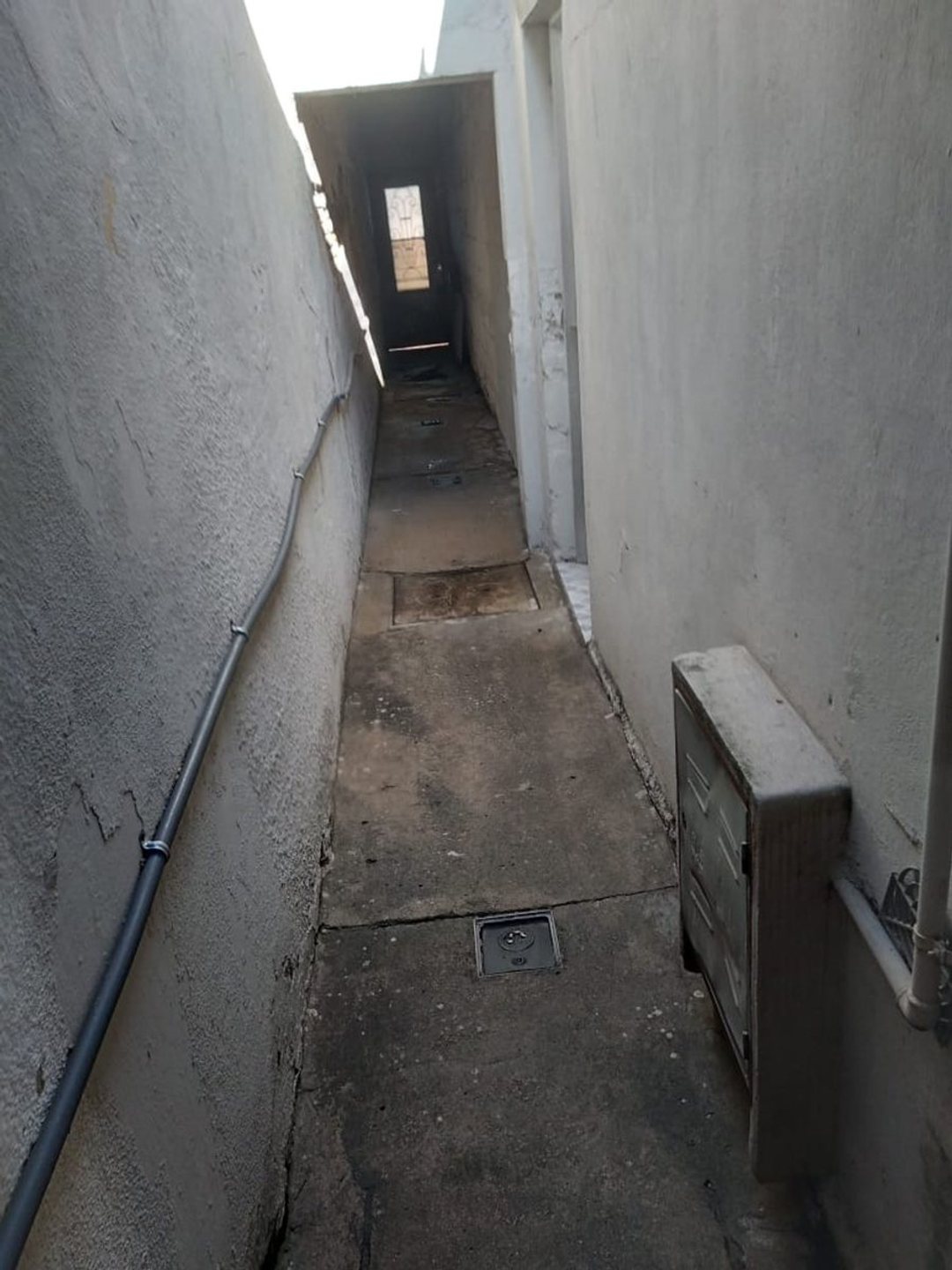 CASA DE PASILLO EN VENTA. ZONA AZCUENAGA