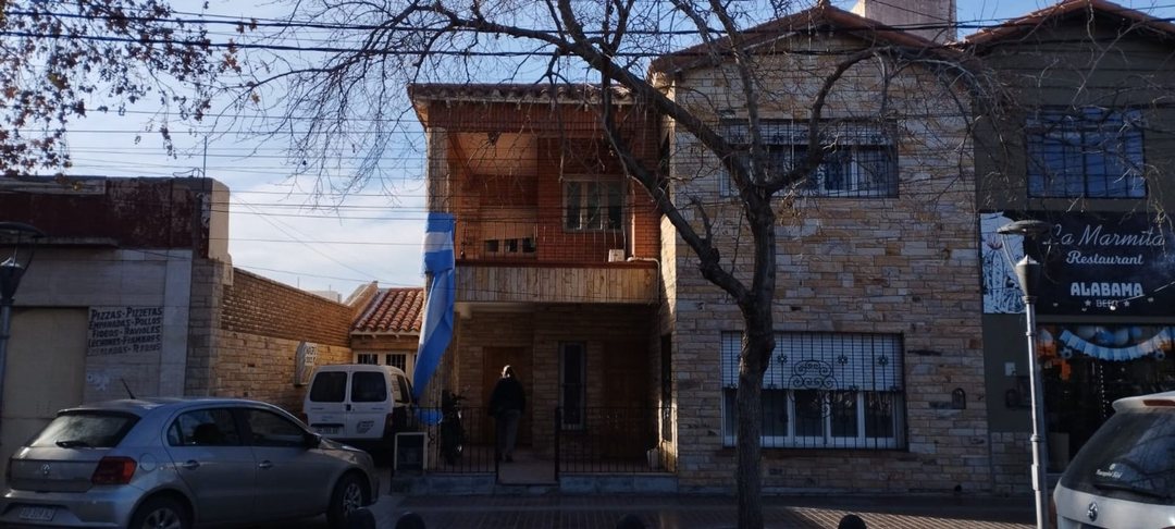 VENTA-CASA PLAZA DE MAIPU-MENDOZA