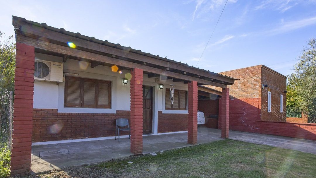 Casa de 2 dormitorios en Andino garita 3