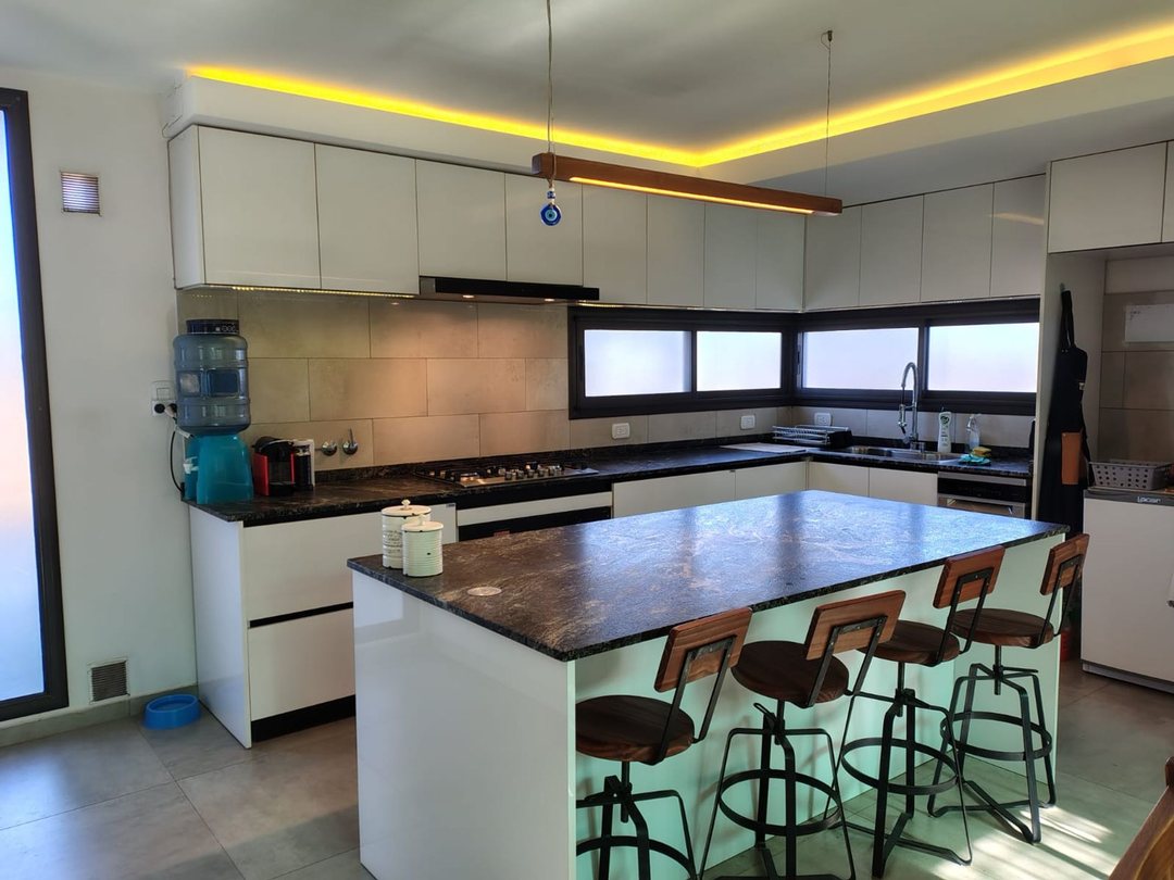 VENDE EXCLUSICA CASA Bº PRIVADO LAS LAJAS SAN LUIS