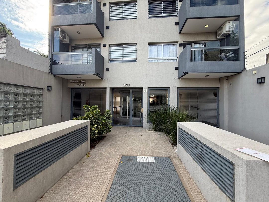 ALQUILER DEPARTAMENTO DOS AMBIENTES EN MORON
