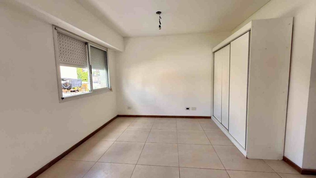 DEPARTAMENTO EN ALQUILER MONOAMBIENTE CON PILETA