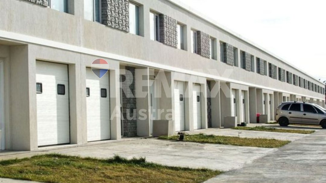 DUPLEX 3 DORMITORIOS KM 5 PETROLEROS JERARQUICOS