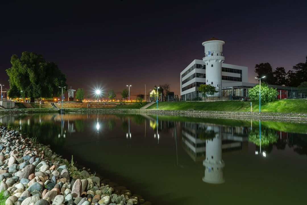 VENTA  OFICINA CENTRO EMEPRESARIAL TORREON MAIPU