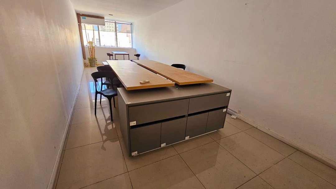 VENDO OFICINA EN EDIFICIO CORPORATIVO OFFICE CITY