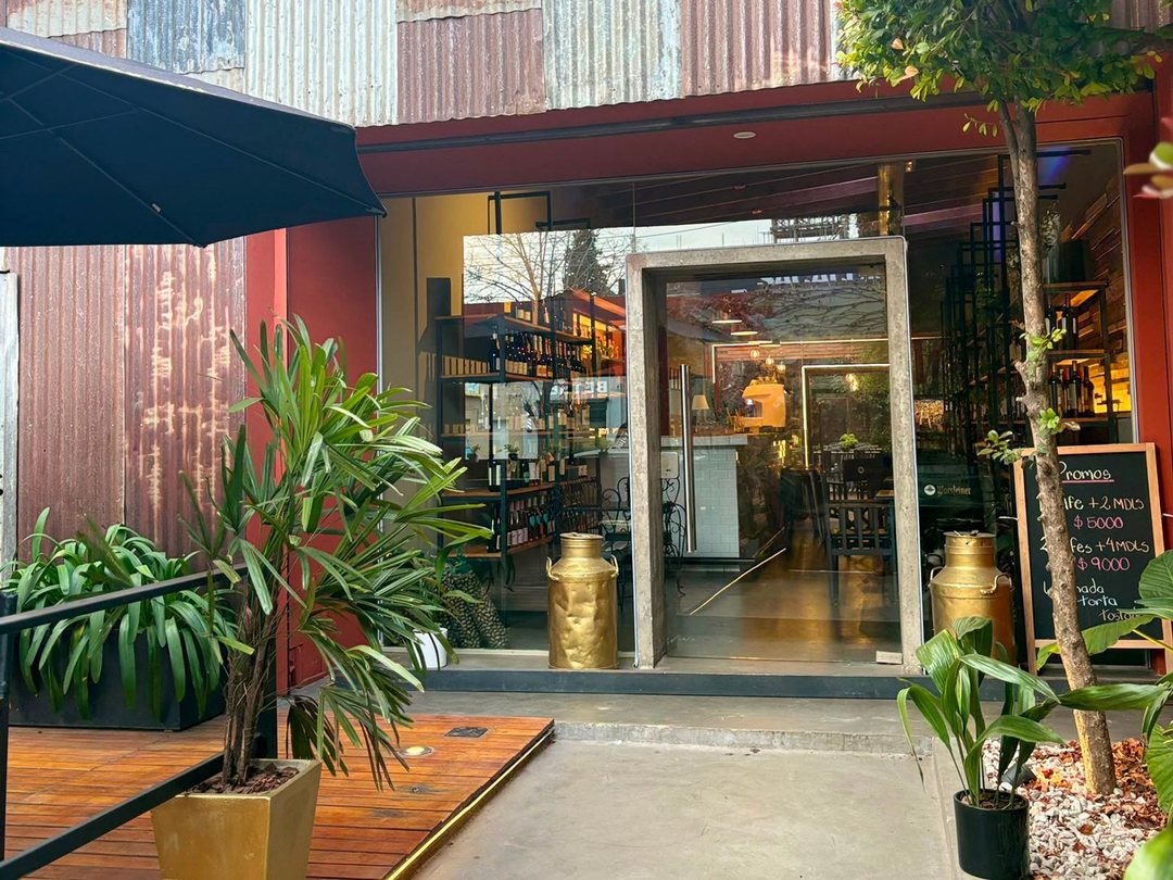 LOCAL COMERCIAL EN VENTA LA PLATA
