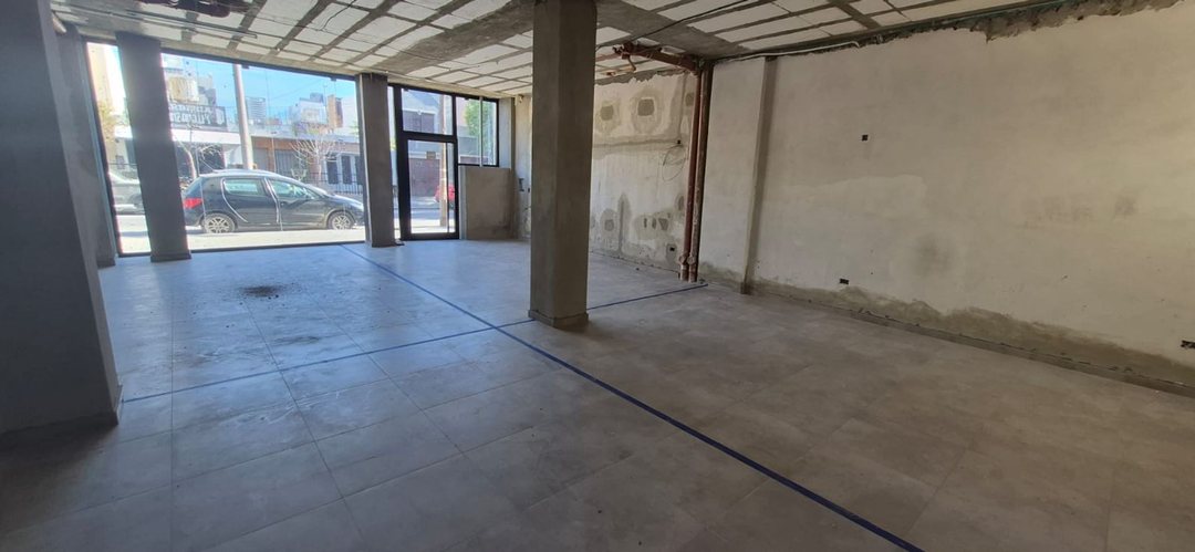 LOCAL COMERCIAL 103 M2, PLAZA ALTO ALBERDI