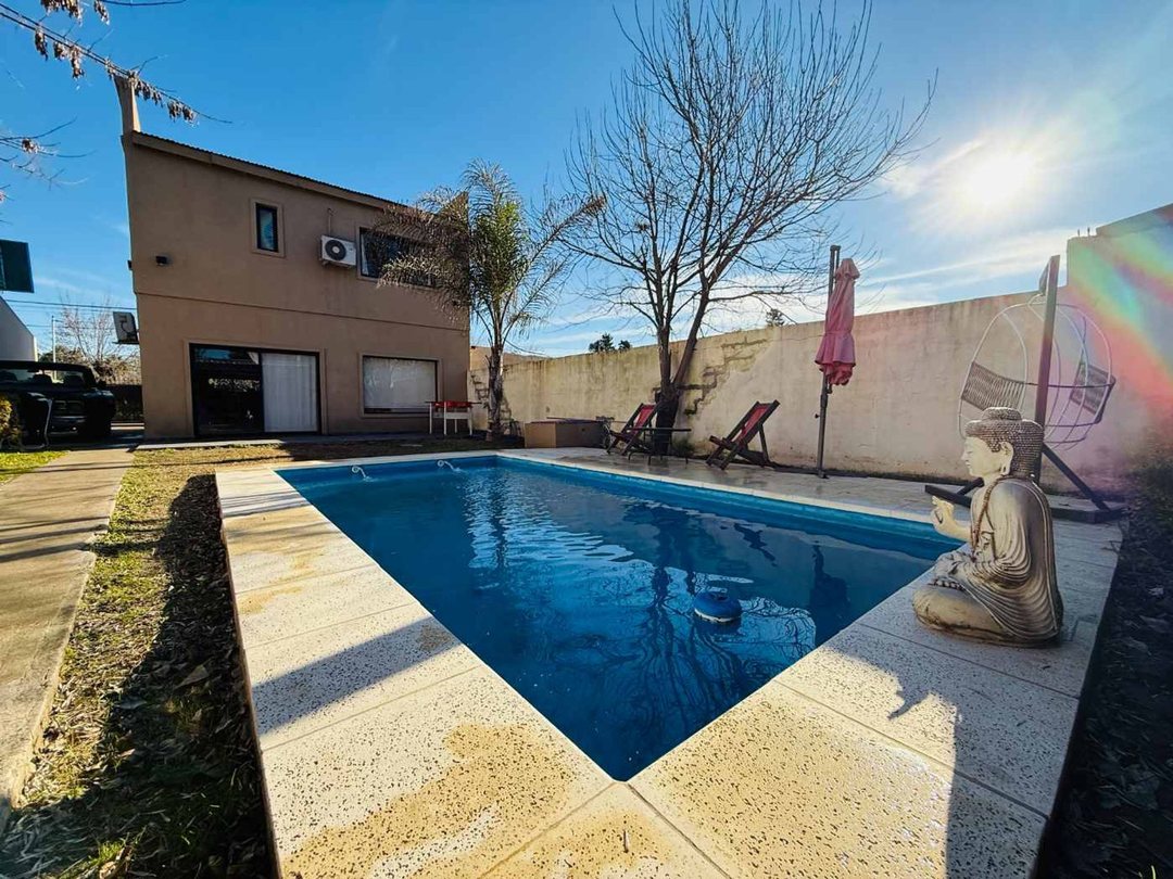 Casa 4 ambientes en venta, Pilar