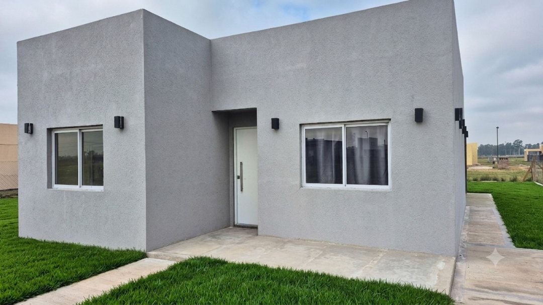 Venta Casa 3 ambientes Barrio Laguna Azul