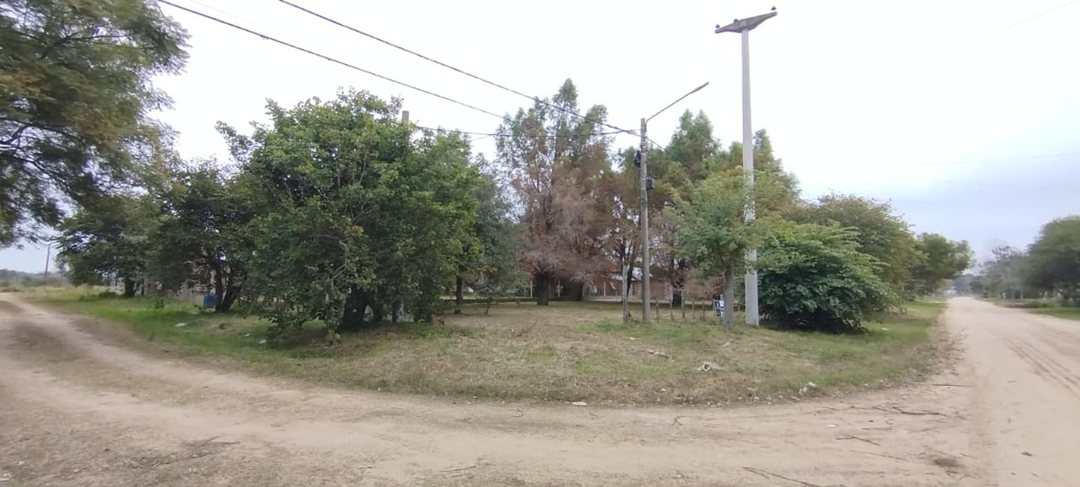 REMAX VENDE LOTE EN RINCON