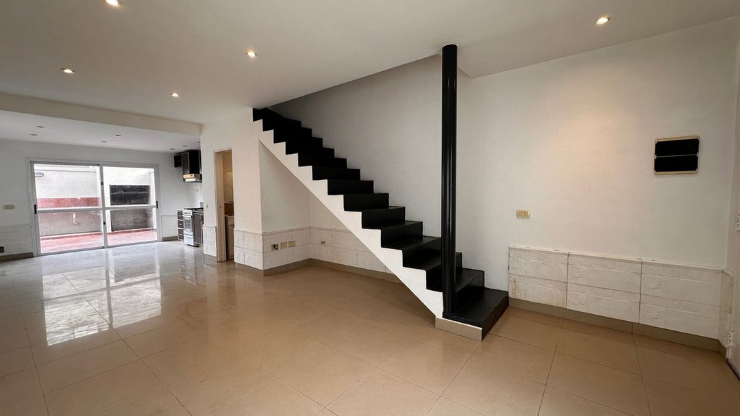 VENTA CONDOMINIO DUPLEX 3 AMBIENTES EN EZEIZA