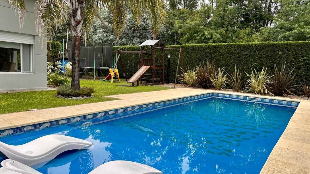 casa en alquiler en carlos spegazzini