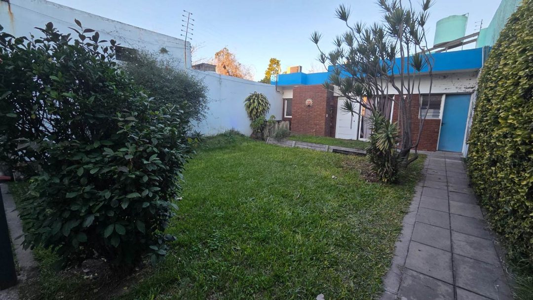VENTA Villa Dominico Casa 3 amb + 2 departamentos