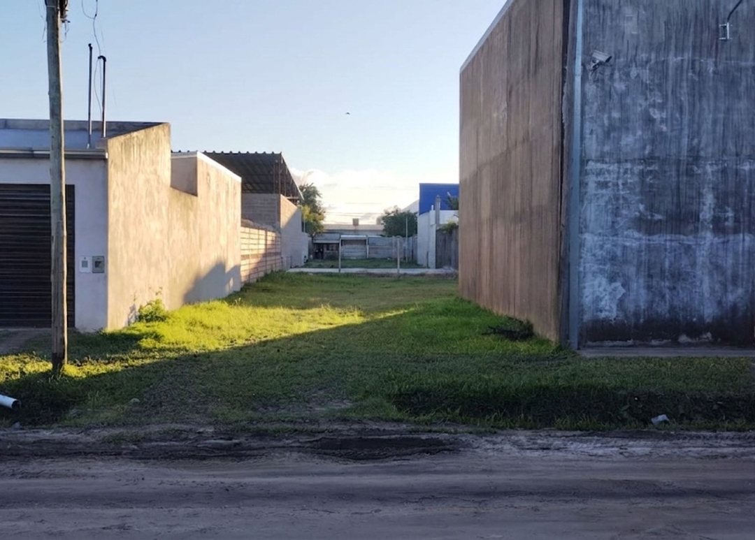 VENTA DE TERRENO RECONQUISTA
