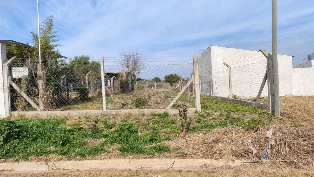 Terreno cercado 400m2 en San Benito