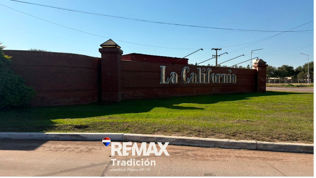 Terreno en Barrio cerrado La California 760 mts2