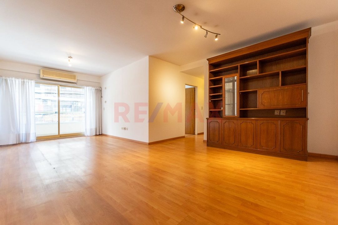 Venta Depto Almagro 4 amb  Balcón  depend. Frente