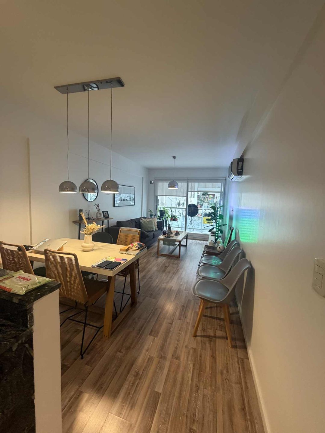 2 AMBIENTES COMODÍSIMOS CON BALCON -