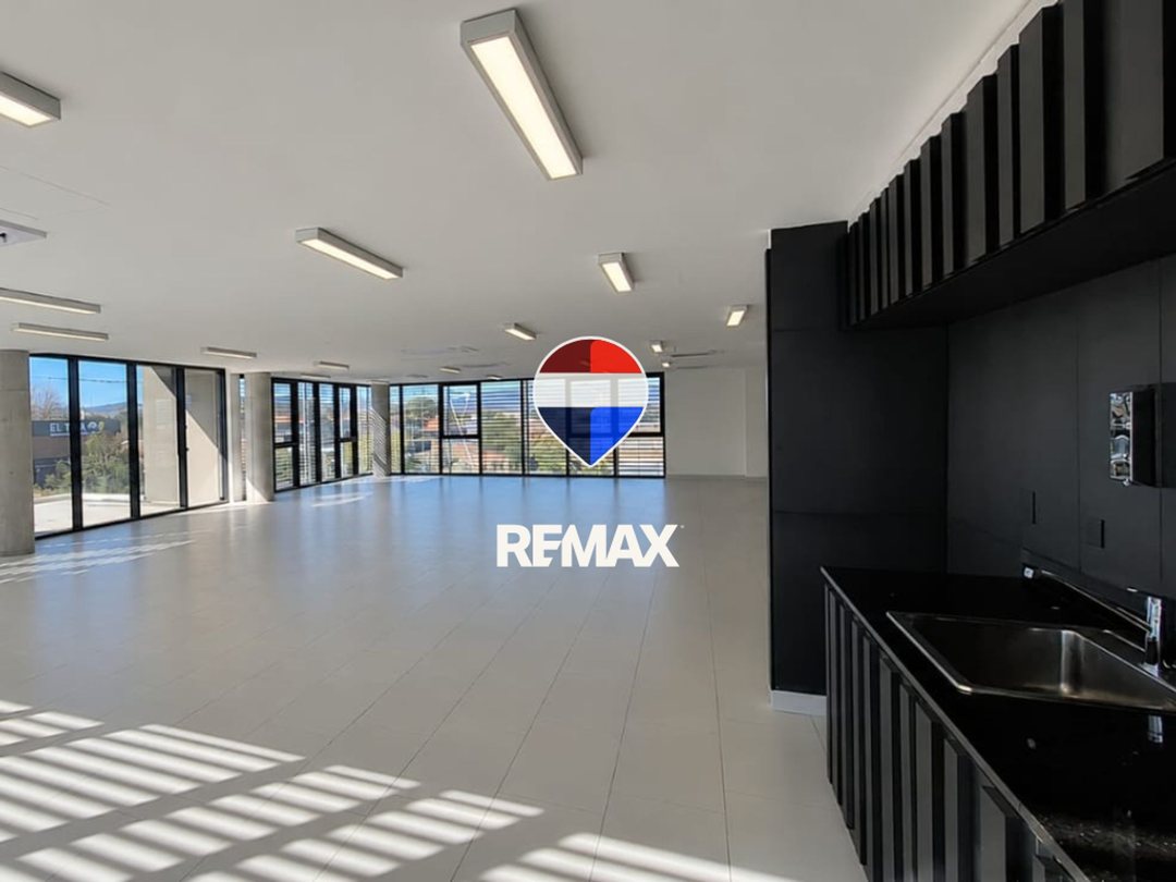 Alquiler oficinas 276,75 m2 San Lorenzo Chico