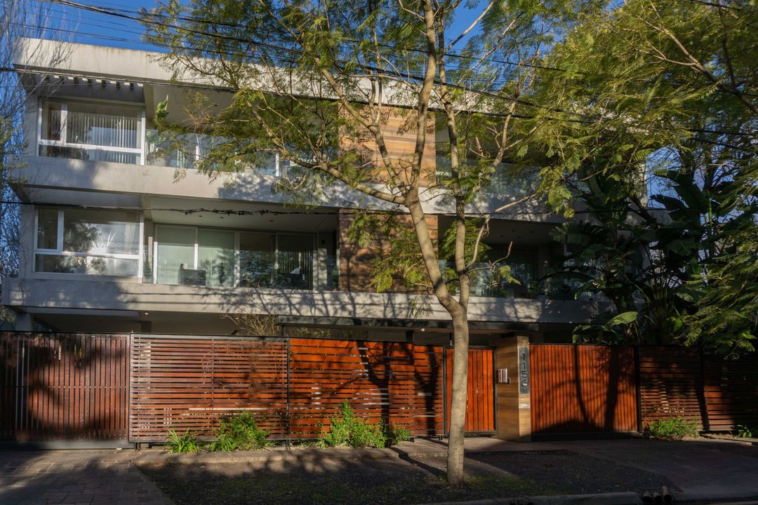 DEPARTAMENTO EN VENTA CITY BELL CON COCHERA