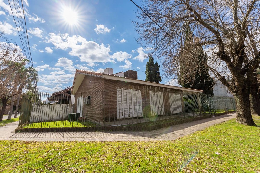 CASA EN VENTA - BARRIO GUADALUPE