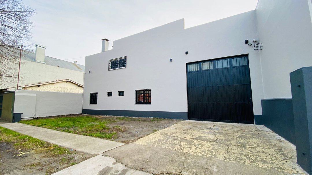 Galpón en alquiler | Más de 500 m² | impecable