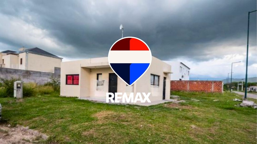 CASA VENTA VIA AURELIA ZONA SUR 2 DORMITORIOS