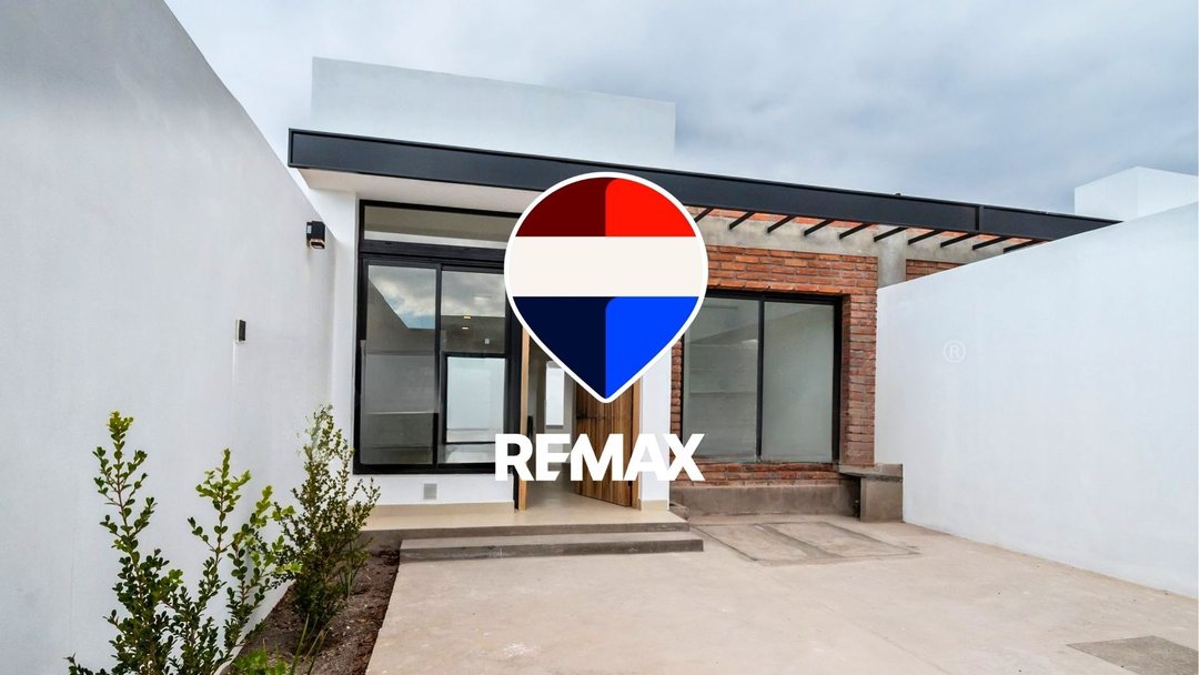 CASA EN VENTA A ESTRENAR EN VIA AURELIA ZONA SUR