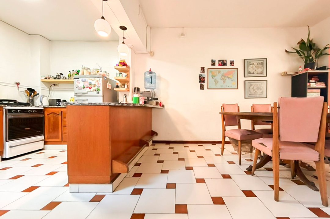 CASA TRES PISOS COCHERA Y TERRAZA VENTA SAN JOSE