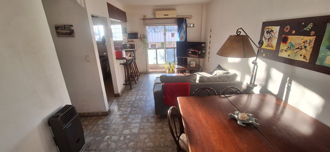 VENTA DEPTO. 3 AMB CON BALCON EN POMPEYA
