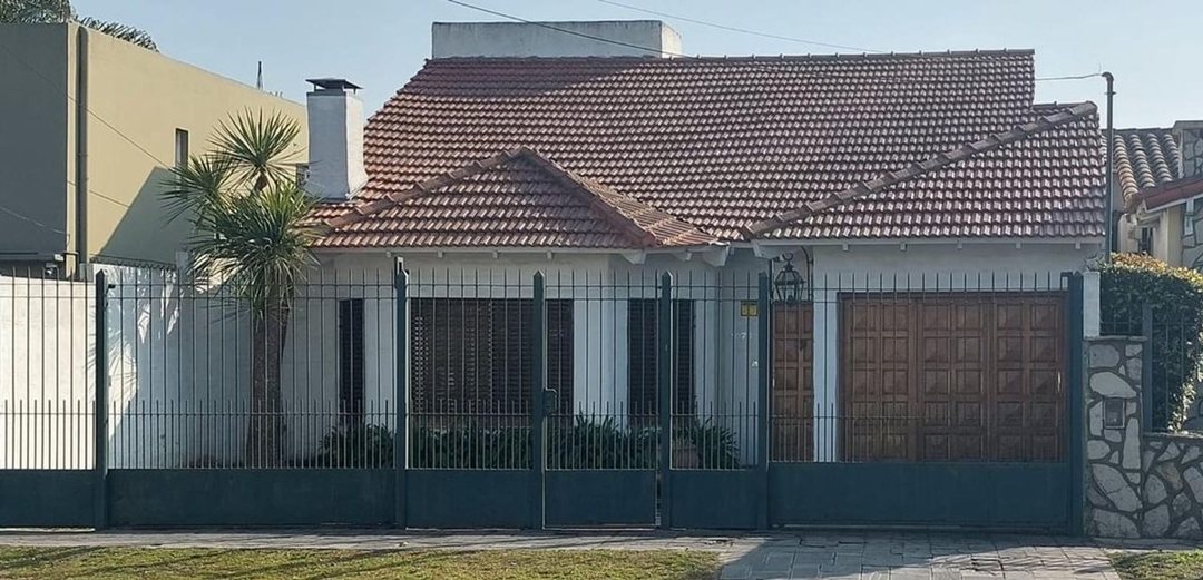 VENTA CASA 4 AMB BURZACO APTO CREDITO