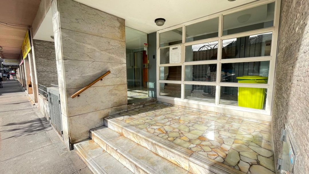 VENTA DEPARTAMENTO 2 AMB. POMPEYA  A MTS. METROBUS