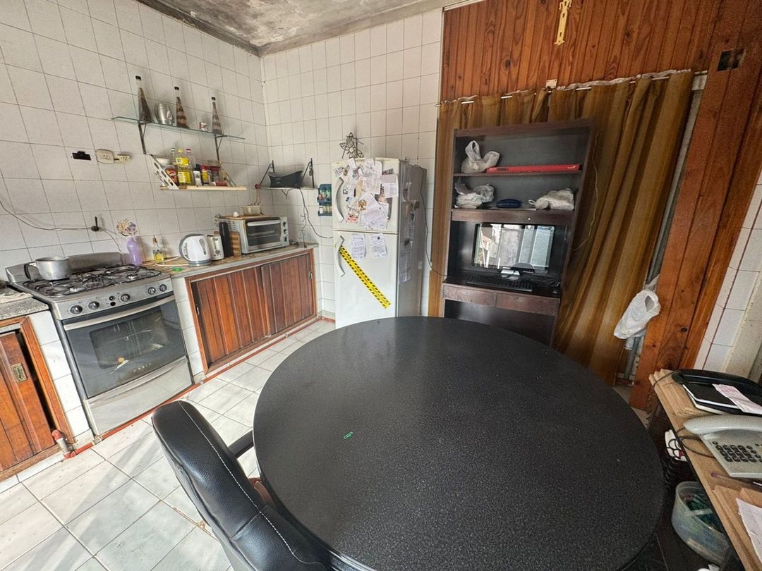 VENTA CASA 4 AMB LOCAL JARDIN ITUZAINGO
