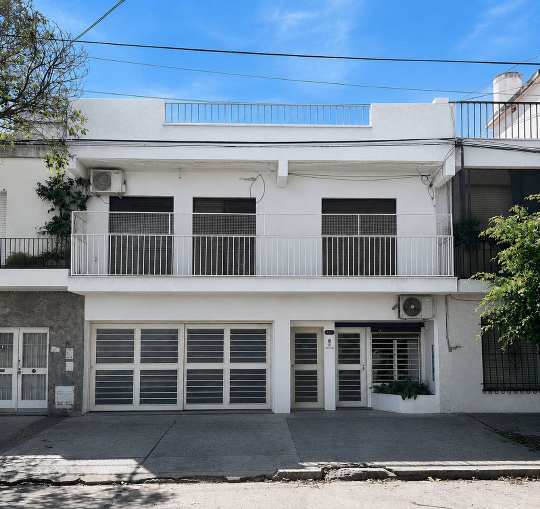 VENTA PH PLANTA ALTA 2 DORMITORIOS CON TERRAZA