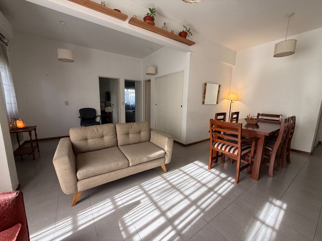 VENTA AMPLIO DEPTO 3 AMBIENTES PB EN VILLA RAFFO