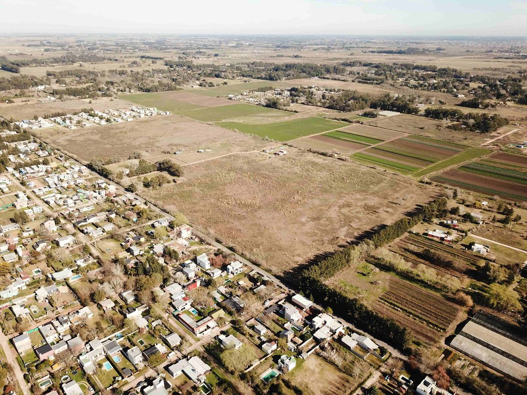 FRACCIÓN EN VENTA EN PARQUE SICARDI 5 HECTÁREAS