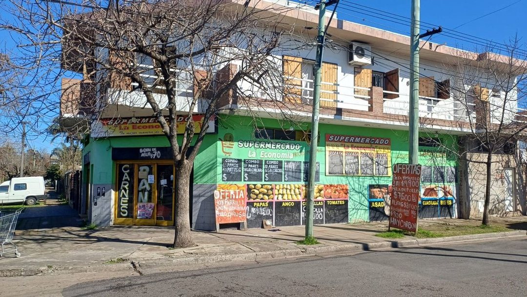 Local comercial más amplio departamento Hurlingham