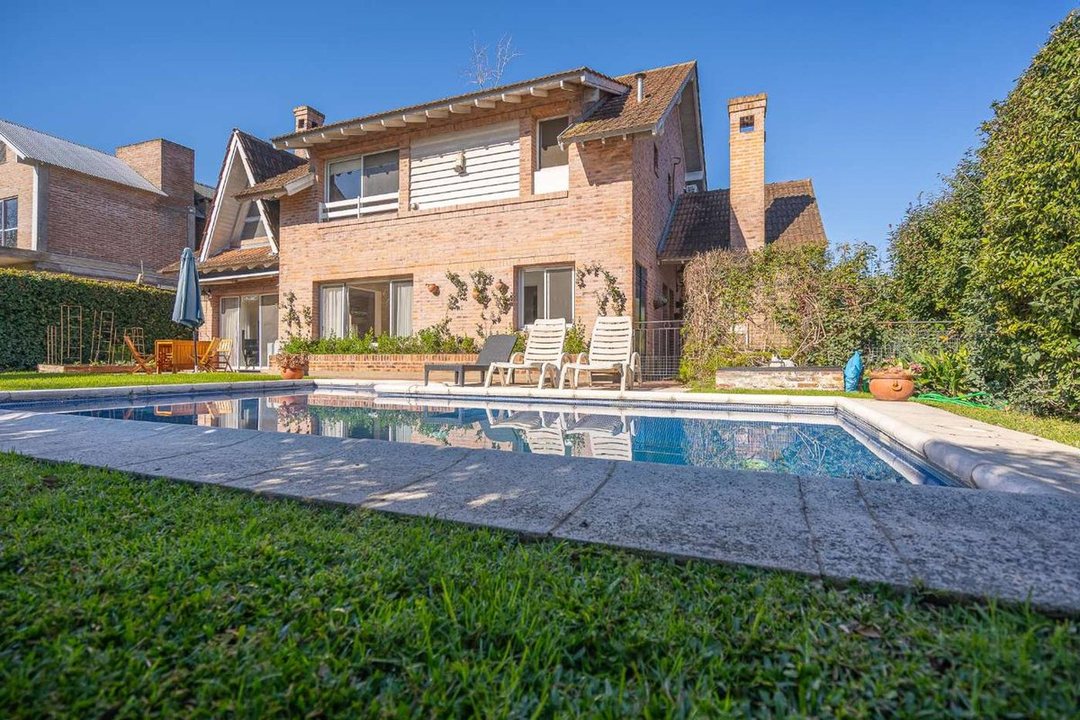 Casa Venta 3 dorm y family  La Delfina Pilar