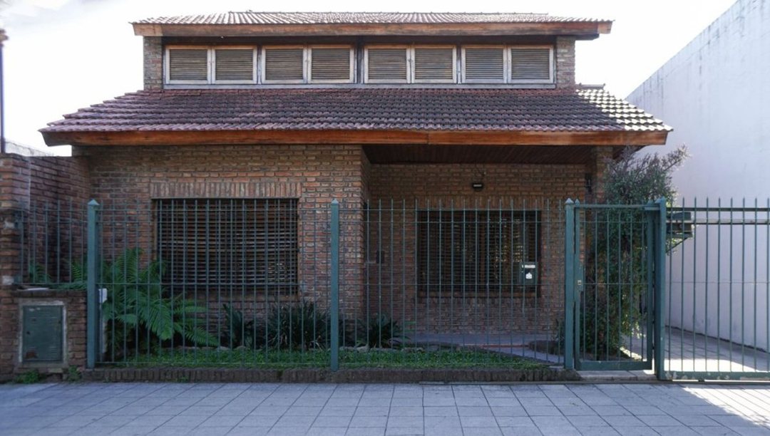 VENTA CASA 2 PLANTAS DE 4 AMB EN TURDERA