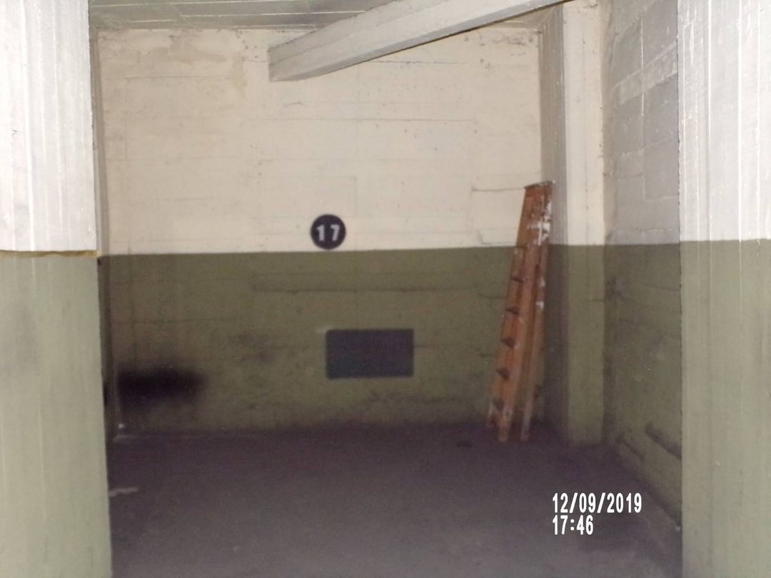VENTA COCHERA EN BALVANERA