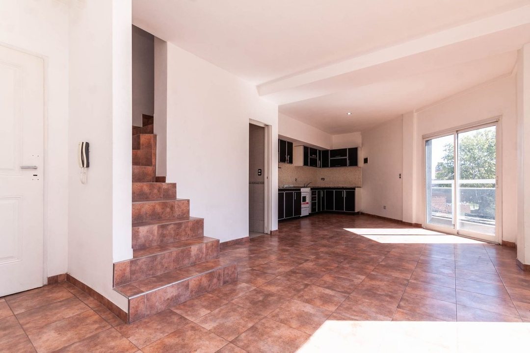 VENTA DEPARTAMENTO 3 AMB EN LANUS O. A  ESTRENAR