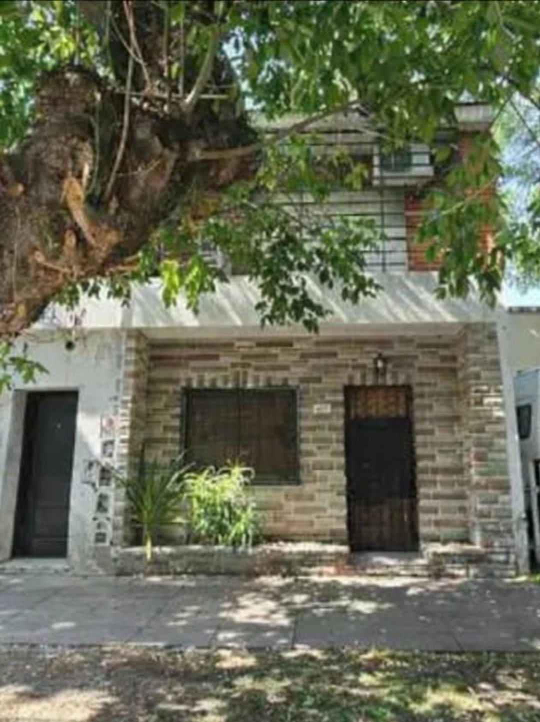 PH 2 AMBIENTES EN VENTA EN BANFIELD REFACCIONADO