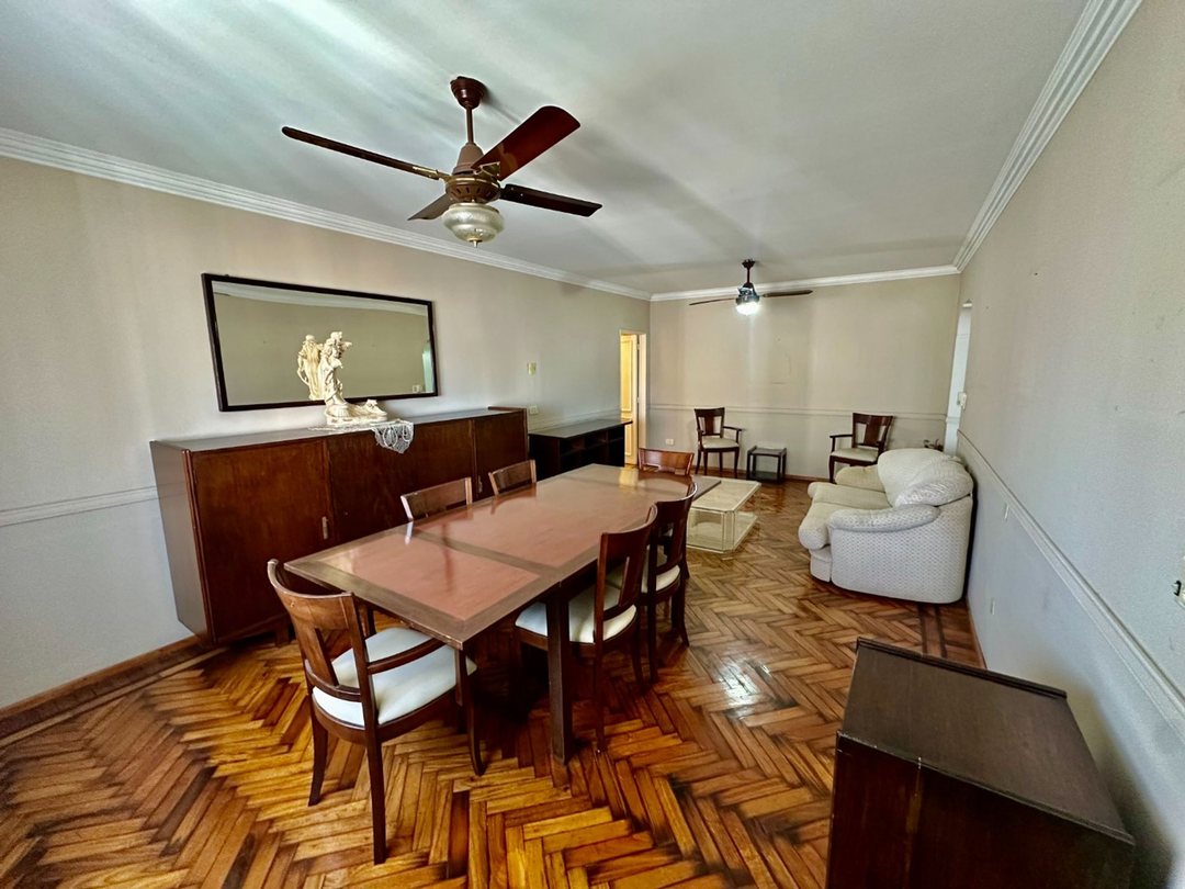 Venta semipiso de 3 dorm/coch a una cuadra Bv