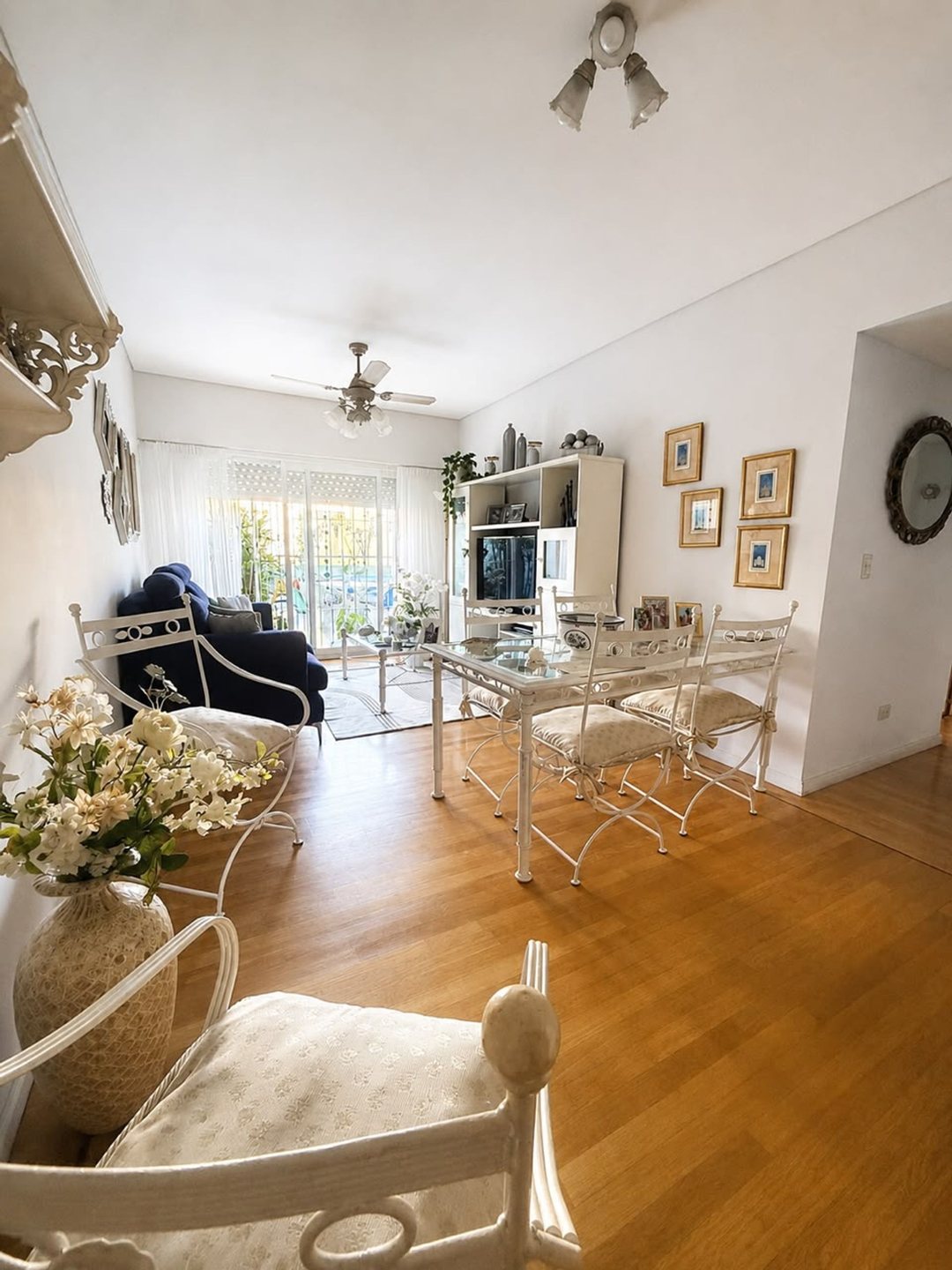 VENTA 3 AMBIENTES CON AMPLIO PATIO TERRAZA PROPIO