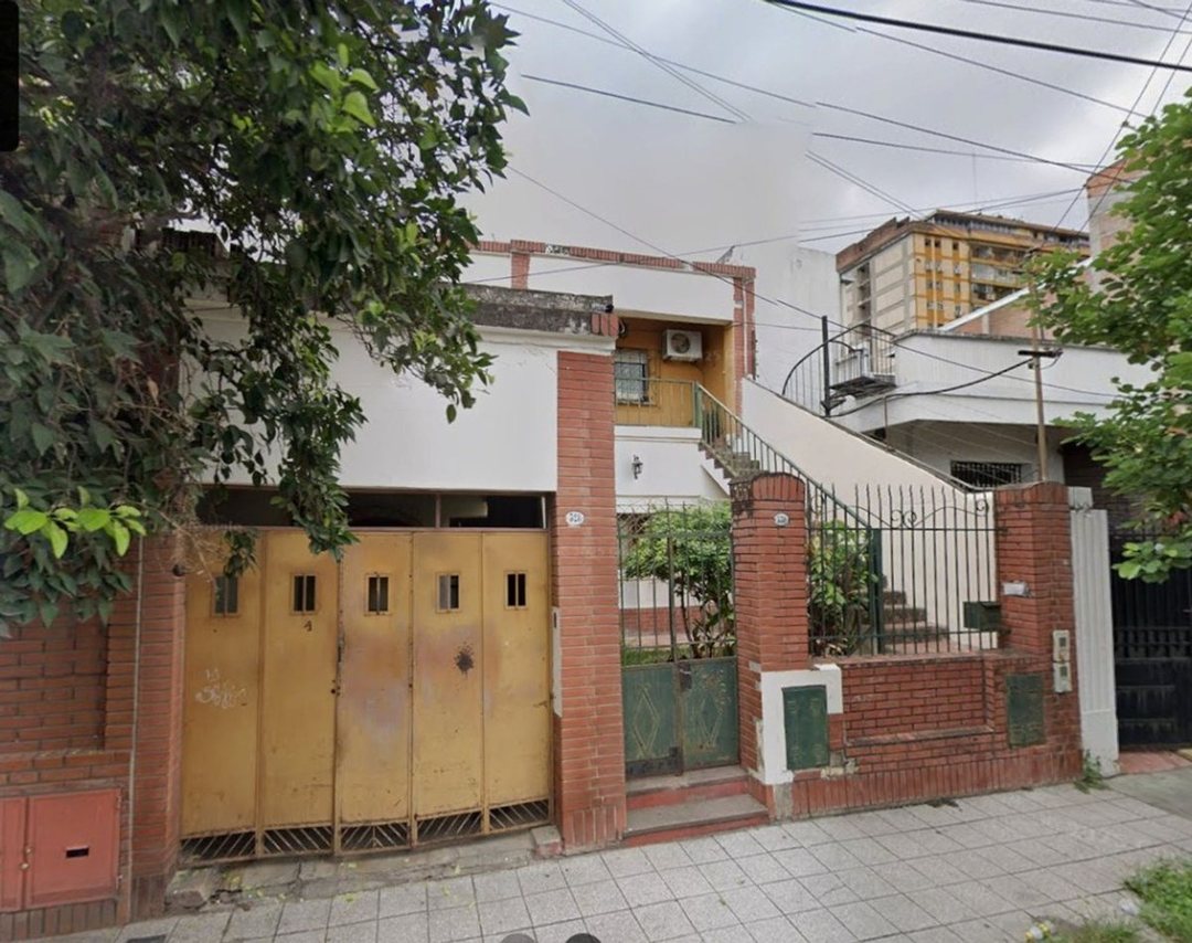 Venta Casa  - Zona Norte - 2 niveles con cochera