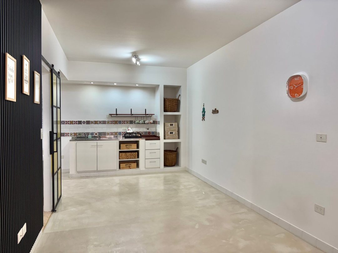 VENTA AMPLIO MONOAMBIENTE CON PATIO - RECOLETA