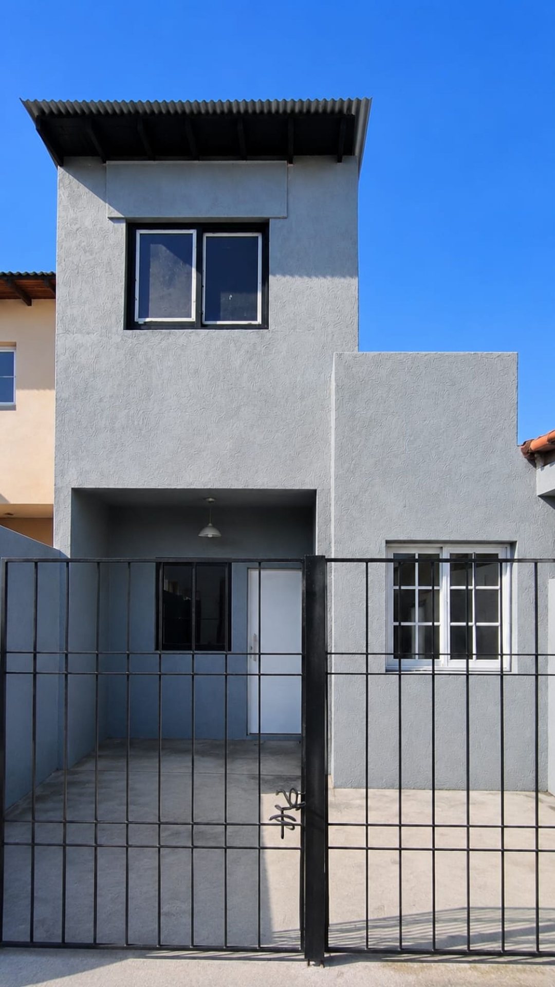 VENTA PH 2 AMB. C/ PATIO PERMUTA